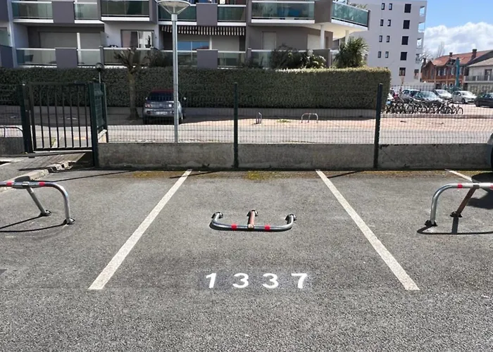 Cosy, Piscine, Parking, 5min Plage, Menage Draps Inclus * Arcachon